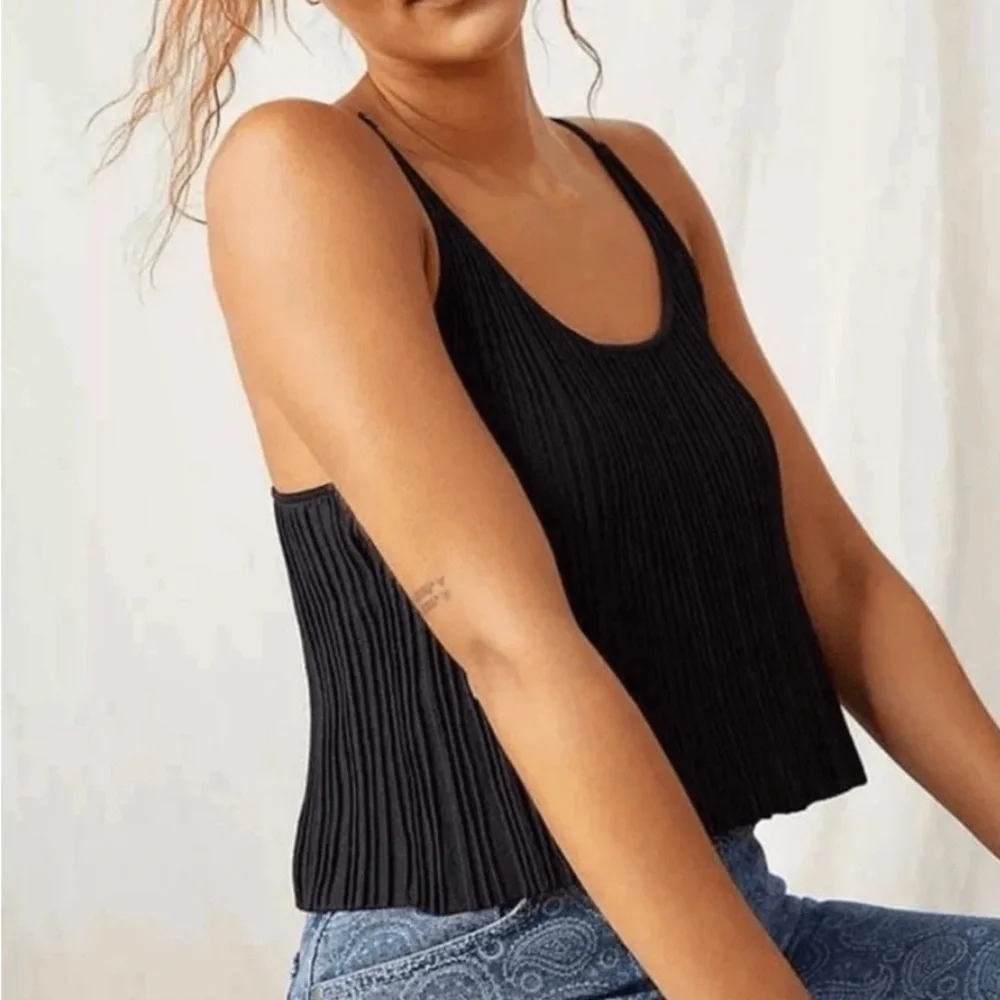 Free People Black Pleated Cami - Picture 2 of 6